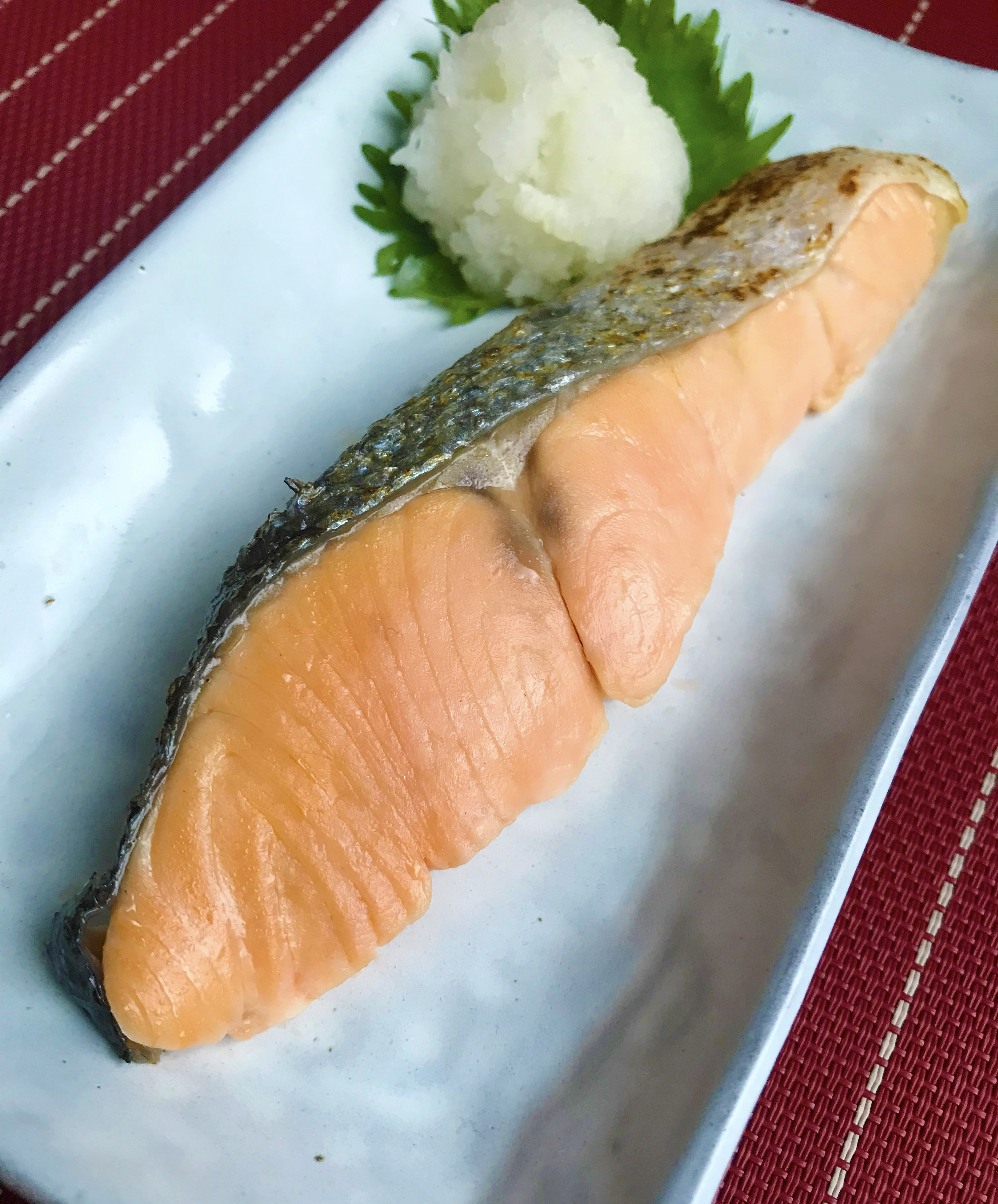 市場 鮭の塩焼き 自然食品ボンラスパイユ